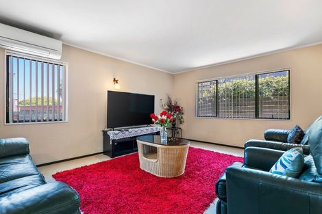 Photo of property in 2 Wells Avenue, Mount Maunganui, 3116