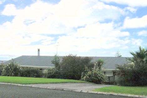 Photo of property in 20 Rushden Terrace, Red Beach, 0932