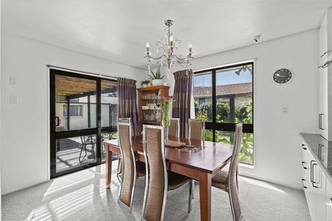 Photo of property in 20 O'halloran Drive, Halswell, Christchurch, 8025