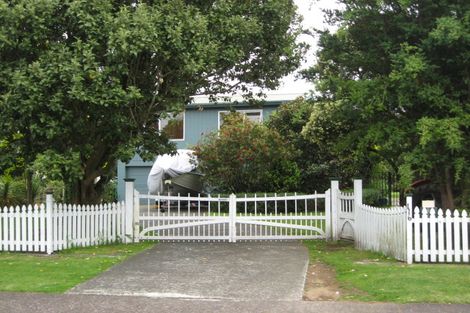 Photo of property in 116 The Circle, Manly, Whangaparaoa, 0930