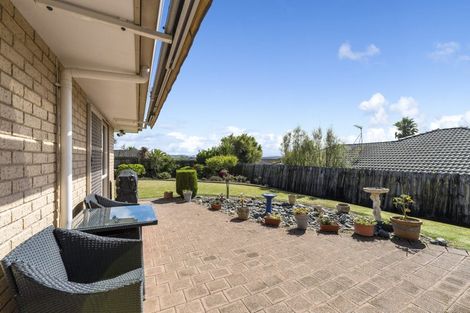 Photo of property in 4 Sandhurst Rise, Henderson, Auckland, 0612