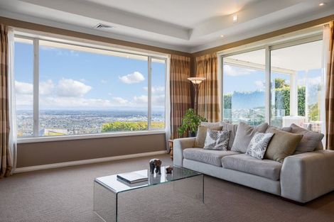 Photo of property in 6 Stonewall Place, Huntsbury, Christchurch, 8022