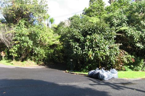Photo of property in 73 Waima Crescent, Titirangi, Auckland, 0604