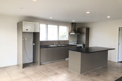 Photo of property in 24 Chippendale Crescent, Birkdale, Auckland, 0626