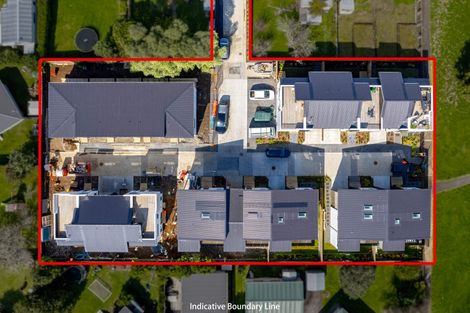 Photo of property in 10 Kaaramuramu Lane, Mangere Bridge, Auckland, 2022
