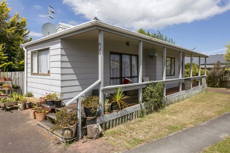 Photo of property in 2/21 Arthur Crescent, Hilltop, Taupo, 3330