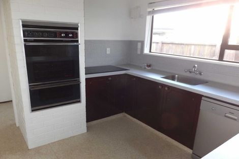 Photo of property in 1/10 Rembrandt Place, Burnside, Christchurch, 8053