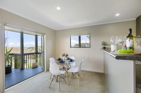 Photo of property in 28 Midshipman Court, Gulf Harbour, Whangaparaoa, 0930