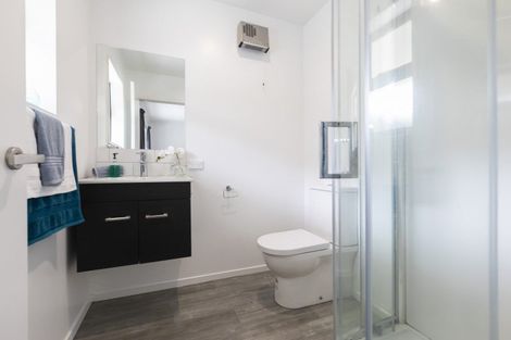 Photo of property in 204 Grahams Road, Burnside, Christchurch, 8053