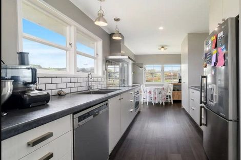 Photo of property in 20 Collie Drive, Pukehangi, Rotorua, 3015