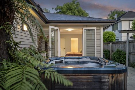 Photo of property in 9 Kereru Lane, Riccarton, Christchurch, 8011