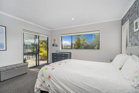 Photo of property in 28 Motukorure Parade, Cooks Beach, Whitianga, 3591