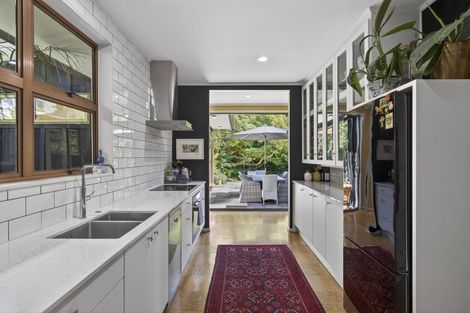 Photo of property in 27 Maranui Street, Welbourn, New Plymouth, 4310