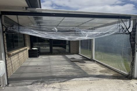 Photo of property in 8 Harris Drive, Silverdale, 0932