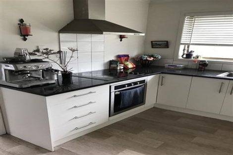 Photo of property in 46 Ferguson Street, Manurewa East, Auckland, 2102