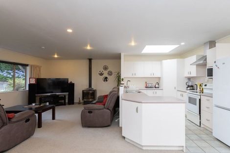 Photo of property in 215 Pukete Road, Pukete, Hamilton, 3200