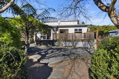Photo of property in 426 South Road, Omata, New Plymouth, 4374