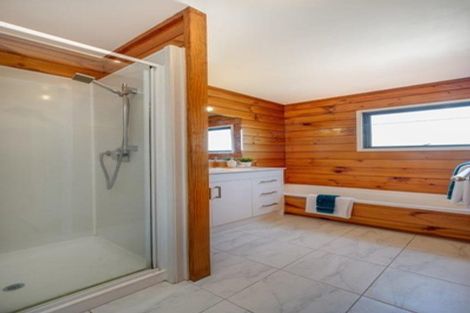 Photo of property in 36 Pigeon Mountain Road, Half Moon Bay, Auckland, 2012