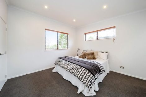 Photo of property in 28b Bayly Road, Moturoa, New Plymouth, 4310