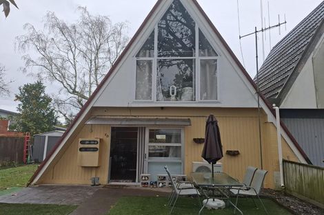 Photo of property in 7d June Place, Hamilton East, Hamilton, 3216