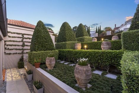 Photo of property in 30 Rahiri Road, Mount Eden, Auckland, 1024