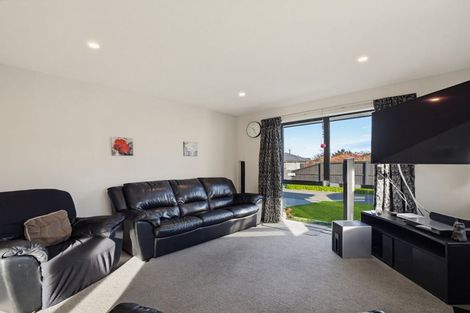 Photo of property in 12 Lloyds Close, Rolleston, 7614