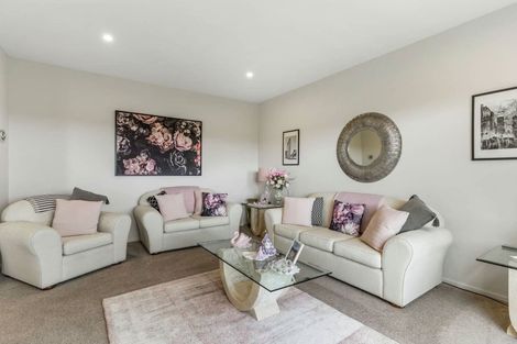 Photo of property in 2 Doidge Street, Beachlands, Auckland, 2018