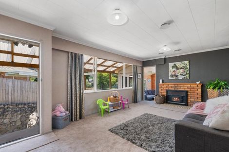 Photo of property in 12 Deborah Place, Mangakakahi, Rotorua, 3015