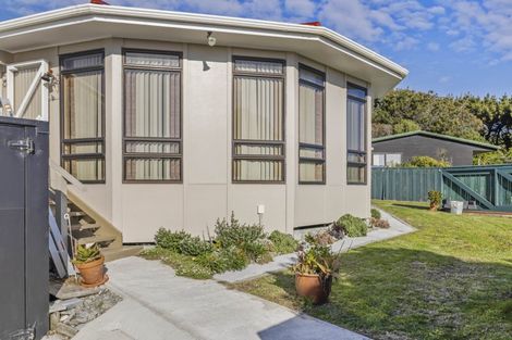 Photo of property in 24 Scott Avenue, Otaki Beach, Otaki, 5512