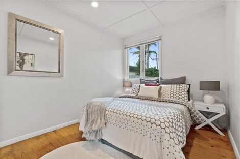 Photo of property in 152b Glengarry Road, Glen Eden, Auckland, 0602