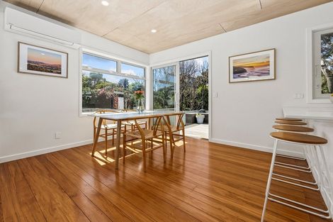 Photo of property in 102 Rosetta Road, Raumati South, Paraparaumu, 5032