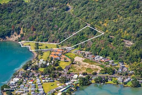 Photo of property in 37 Waiwera Place, Waiwera, Orewa, 0994