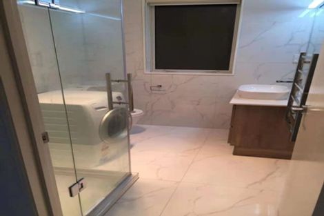 Photo of property in 9 Creggan Crescent, Flat Bush, Auckland, 2019