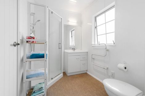 Photo of property in 200 Tamamutu Street, Taupo, 3330