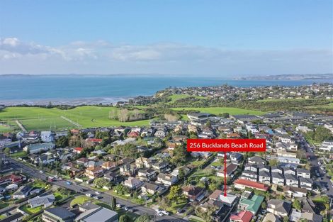 Photo of property in 256a Bucklands Beach Road, Bucklands Beach, Auckland, 2012