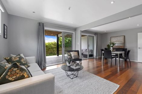 Photo of property in 101a Rangatira Road, Beach Haven, Auckland, 0626