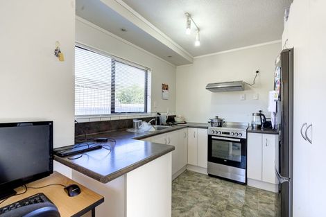 Photo of property in 11 Tupelo Street, Pukete, Hamilton, 3200