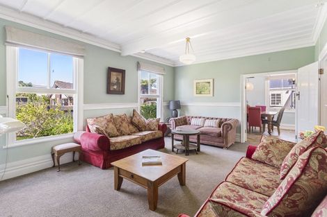 Photo of property in 128 Gray Avenue, Papatoetoe, Auckland, 2024