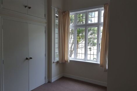 Photo of property in 20 Naughton Terrace, Kilbirnie, Wellington, 6022