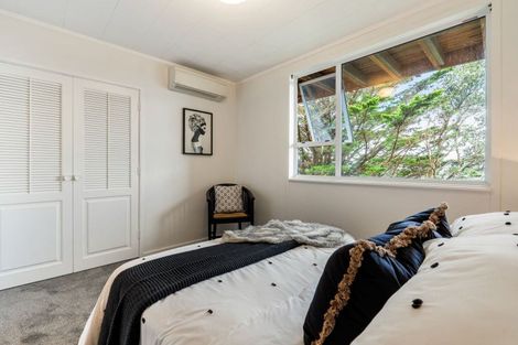 Photo of property in 22 Rajkot Terrace, Broadmeadows, Wellington, 6035