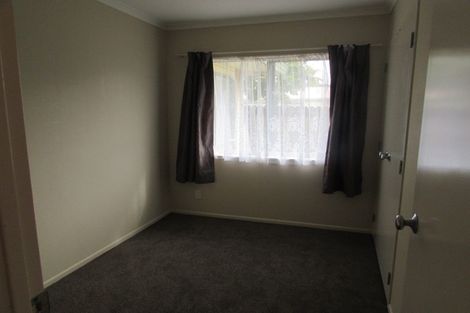 Photo of property in 2 Wheaton Place, Glen Eden, Auckland, 0602