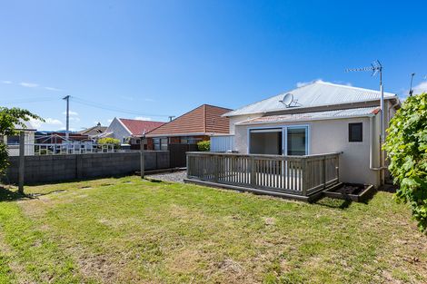Photo of property in 156 Bay View Road, South Dunedin, Dunedin, 9012