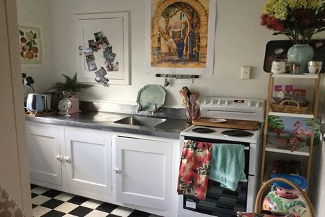 Photo of property in 53 Manor Place, Dunedin Central, Dunedin, 9016