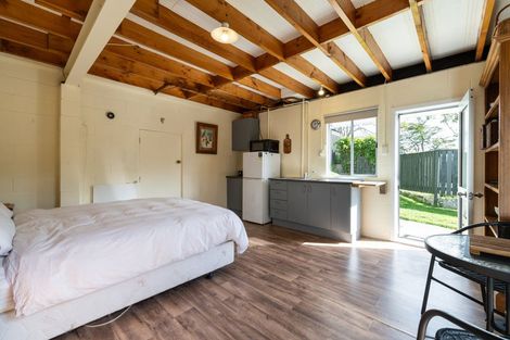 Photo of property in 22 Amanda Avenue, Dinsdale, Hamilton, 3204