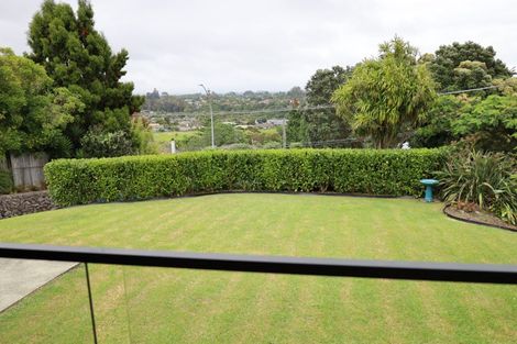 Photo of property in 114 Cambridge Road, Bethlehem, Tauranga, 3110