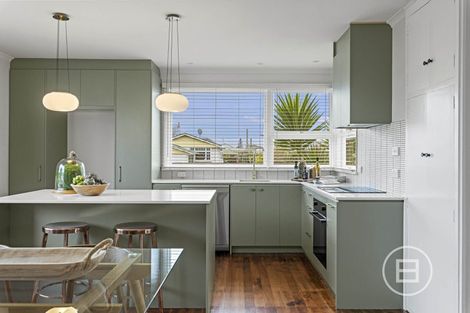 Photo of property in 76 Frankleigh Street, Somerfield, Christchurch, 8024