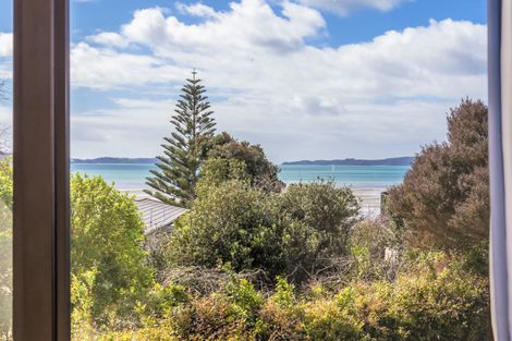 Photo of property in 28 Kauri Crescent, Snells Beach, 0920