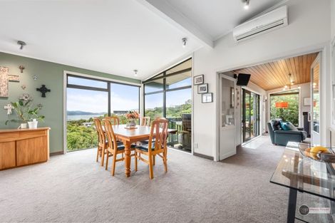 Photo of property in 30 Pekanga Road, Normandale, Lower Hutt, 5010