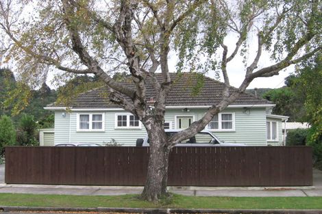 Photo of property in 43 Milne Crescent, Taita, Lower Hutt, 5011