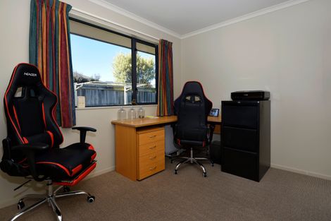 Photo of property in 31 Monaco View, Stoke, Nelson, 7011